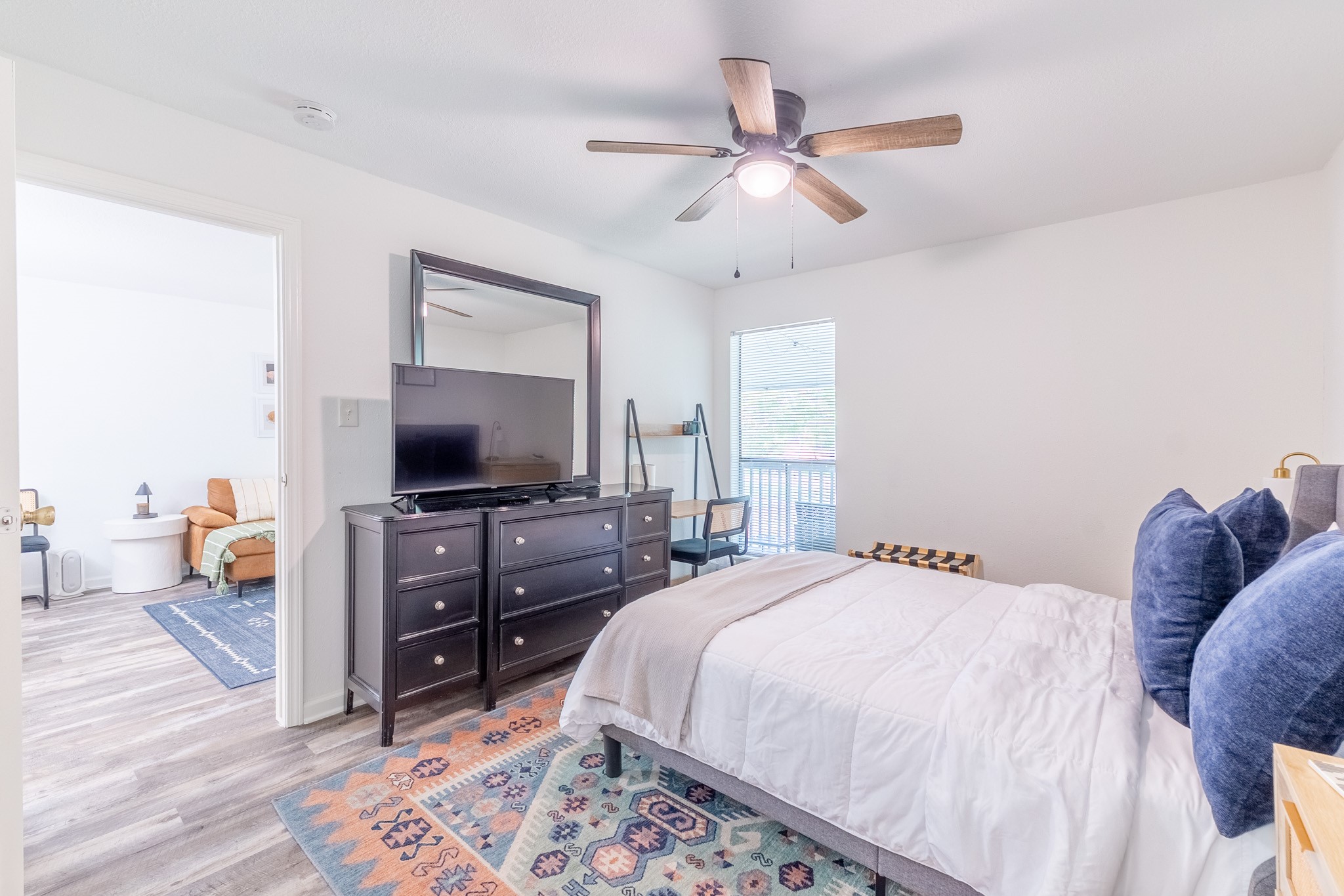 13151 Walden Road, Unit 132 Montgomery, TX 77356 - Photo 15 of 28 Primary bedroom is on golf course