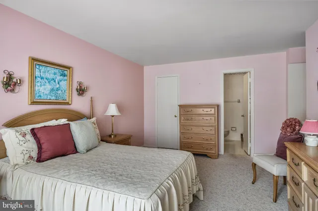 $254,900 | 3522B Neils Court, Mount Laurel, NJ 08054