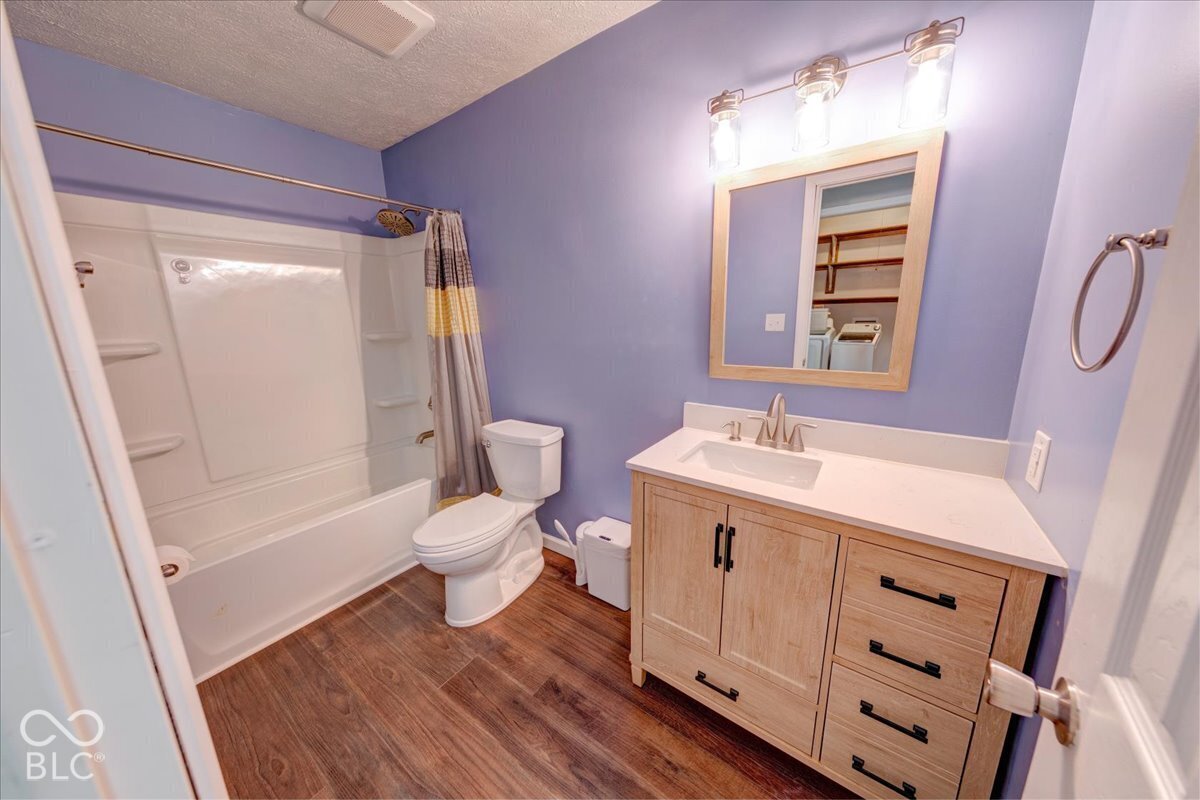 7950 Ridgegate W Drive Indianapolis, IN 46268 - Photo 14 of 24 Gallery Image 14