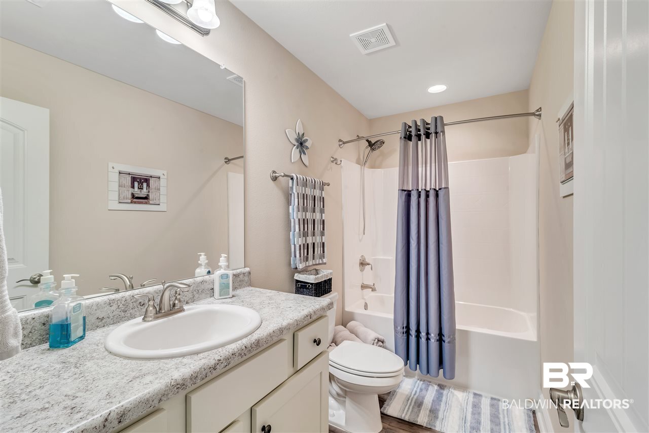 22176 Garland Loop Silverhill, AL 36576 - Photo 20 of 31 Bath #2