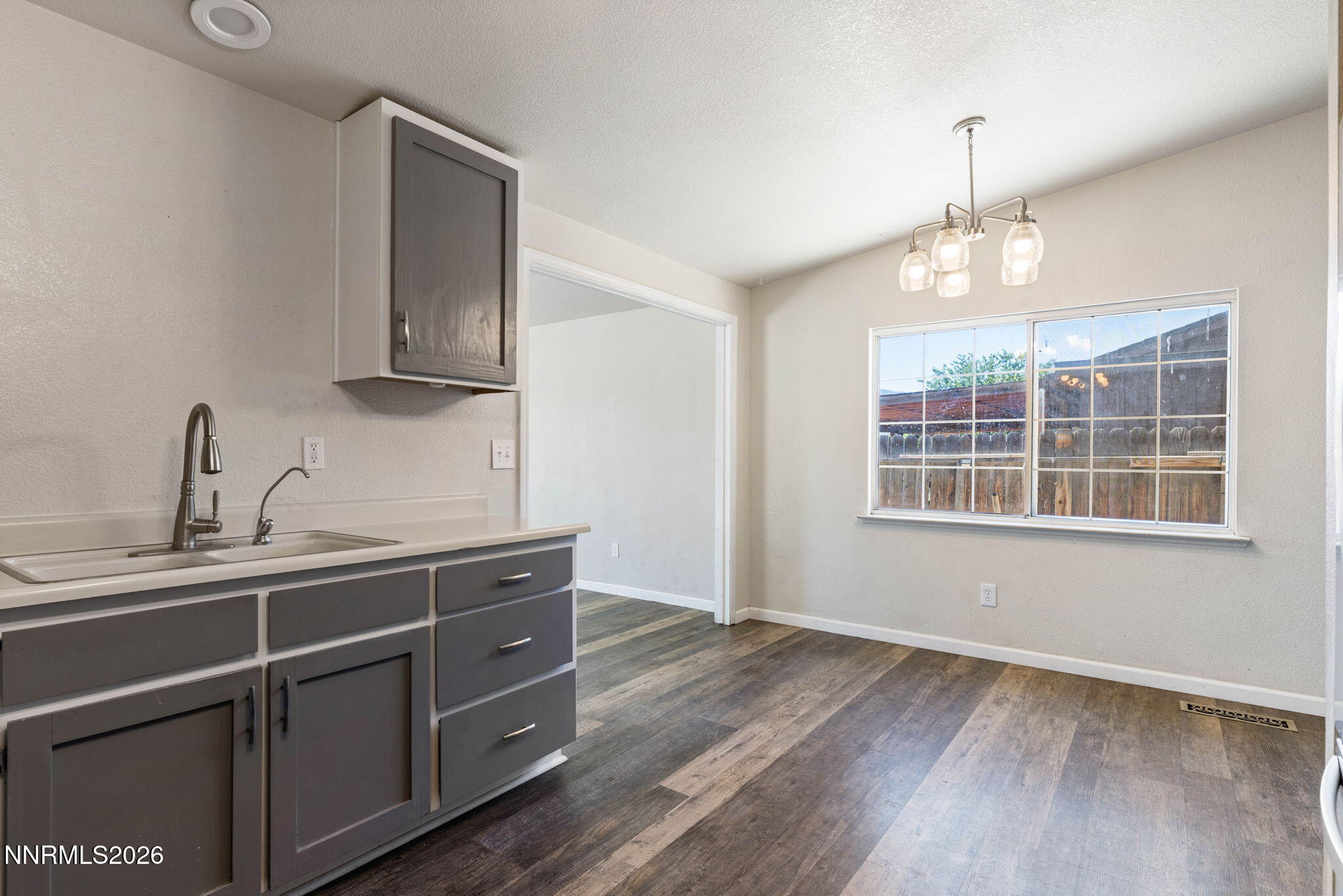 542 Yellow Jacket Road Dayton, NV 89403 - Photo 16 of 39 16-web-or-mls-DSC_6069