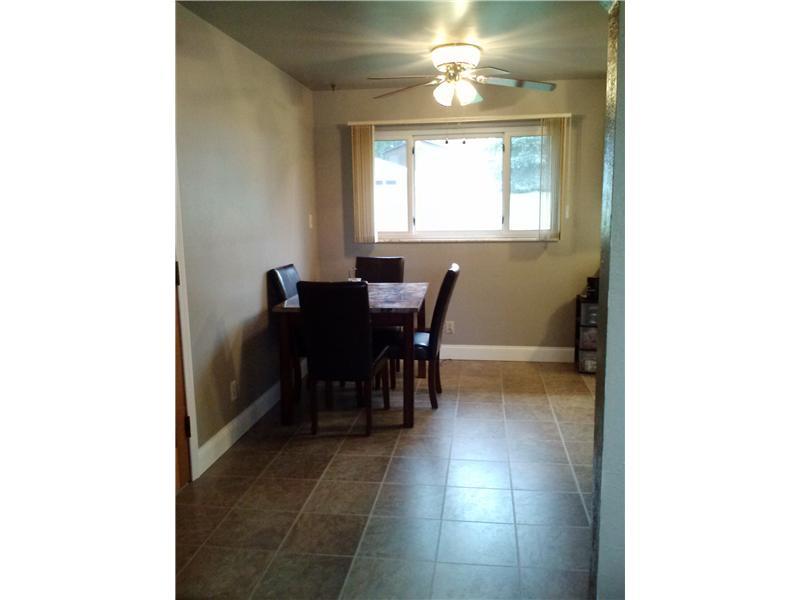 1758 Washington Road Apollo, PA 15613 - Photo 4 of 17 Dining Room.