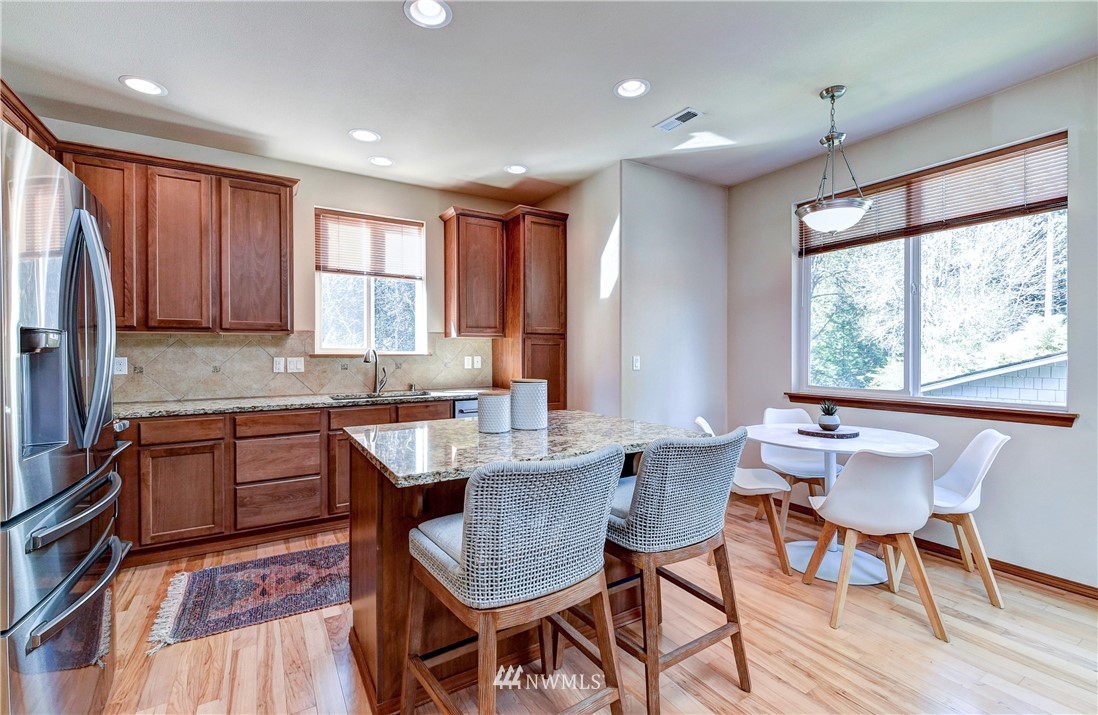 213 159th Street Southeast Bothell, WA 98012 - Photo 3 of 30