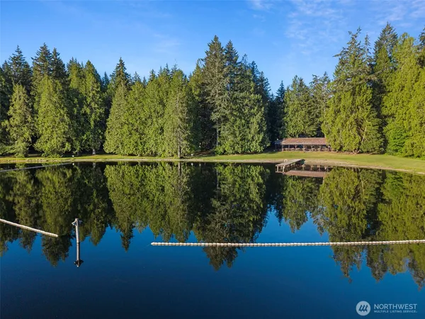 $12,980,000 | 1052 East Mason Lake Drive West, Grapeview, WA 98546