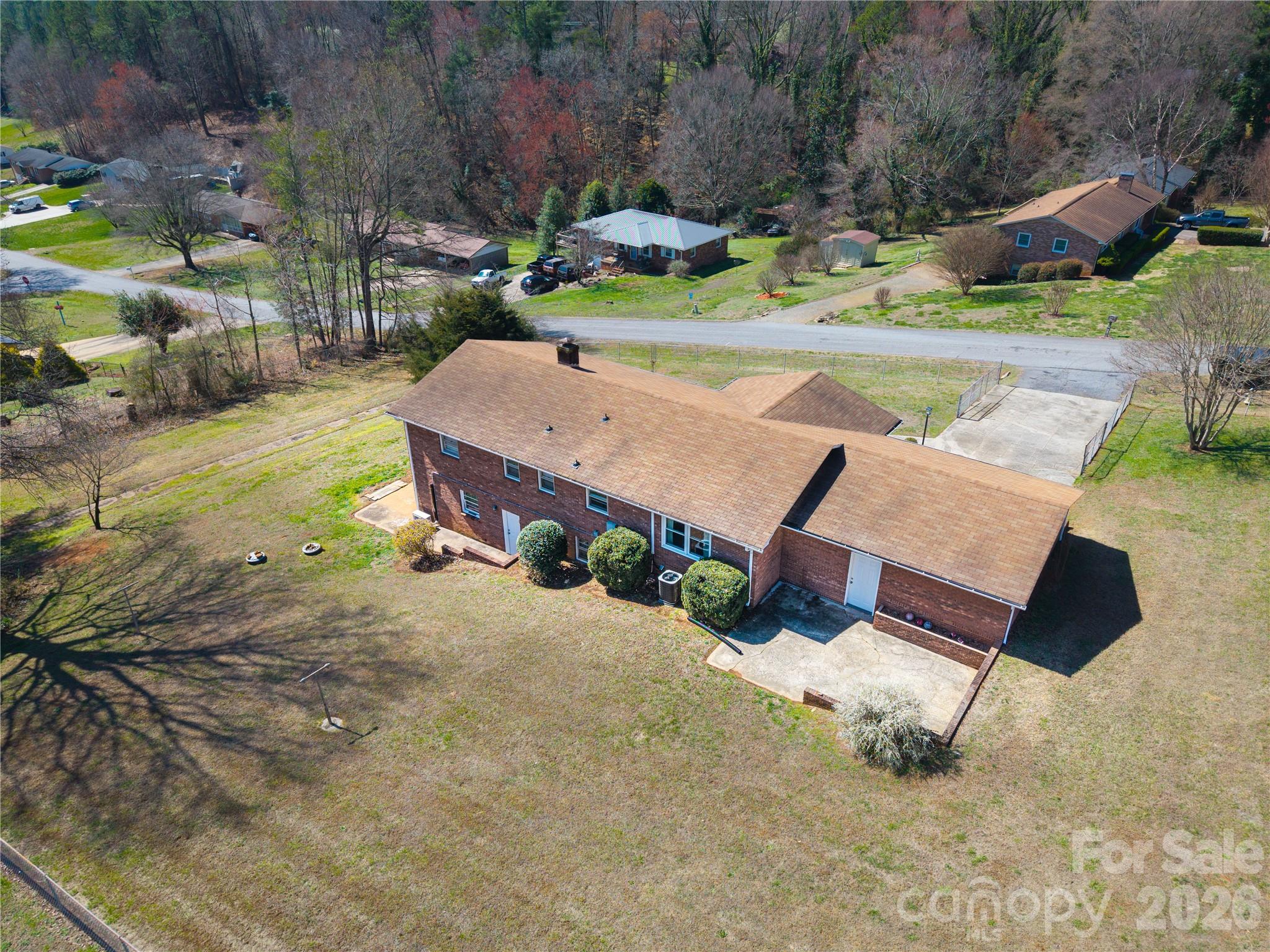 286 Valley Road Hickory, NC 28601 - Photo 25 of 29 Gallery Image 25