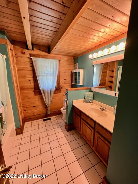 10023 Lagrange Road La Grange, KY 40031 - Photo 19 of 48 Bath 2