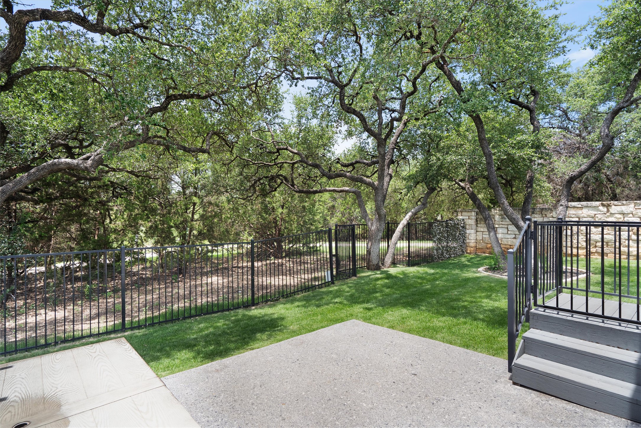 104 Arrowhead Mound Road Georgetown, TX 78628 - Photo 26 of 39