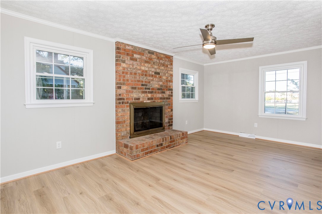 14510 Rivermont Road Chester, VA 23836 - Photo 13 of 29 Family Room