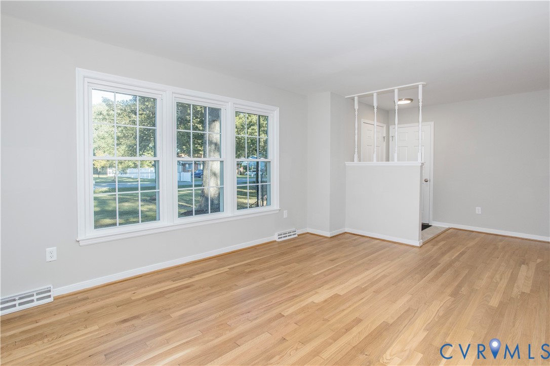 14510 Rivermont Road Chester, VA 23836 - Photo 19 of 29 Formal Liv Rm