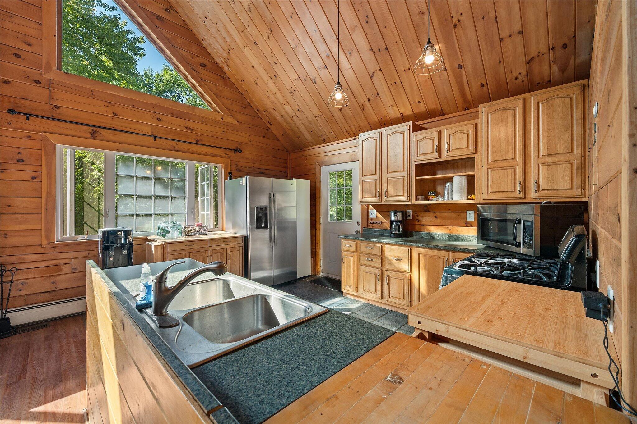 566 Back Winterport Road Winterport, ME 04496 - Photo 14 of 53 17-Kitchen