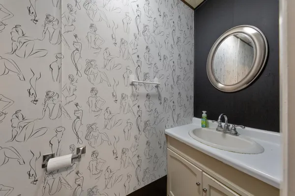 $199,900 | 118 1st Street Southwest, Faribault, MN 55021