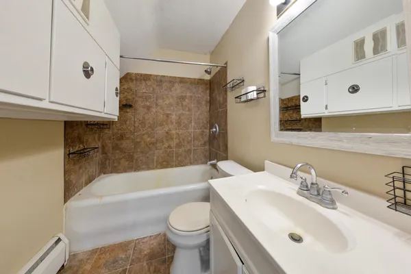 $199,900 | 118 1st Street Southwest, Faribault, MN 55021