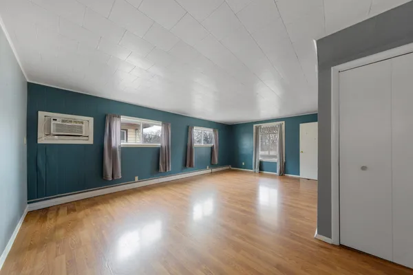 $199,900 | 118 1st Street Southwest, Faribault, MN 55021