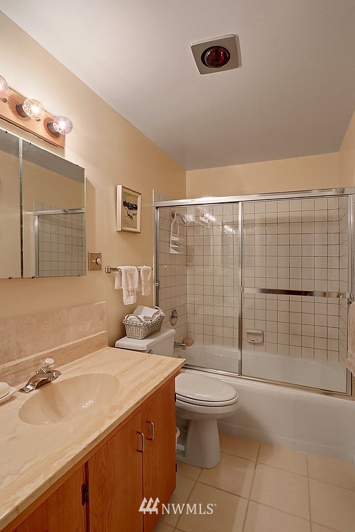 9327 Northeast 175th Street Bothell, WA 98011 - Photo 18 of 25