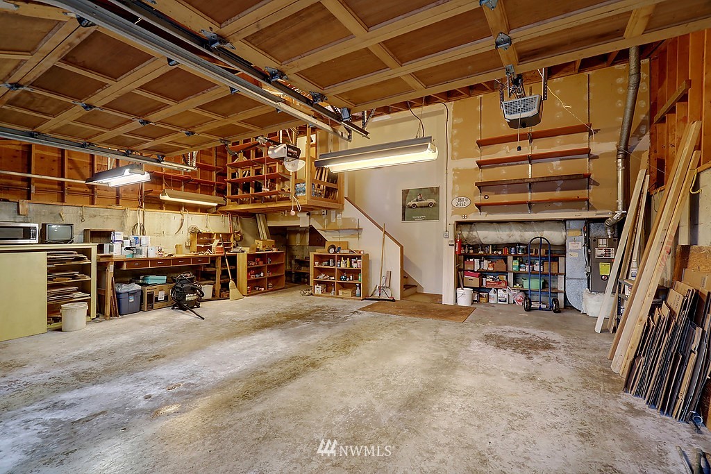 9327 Northeast 175th Street Bothell, WA 98011 - Photo 23 of 25