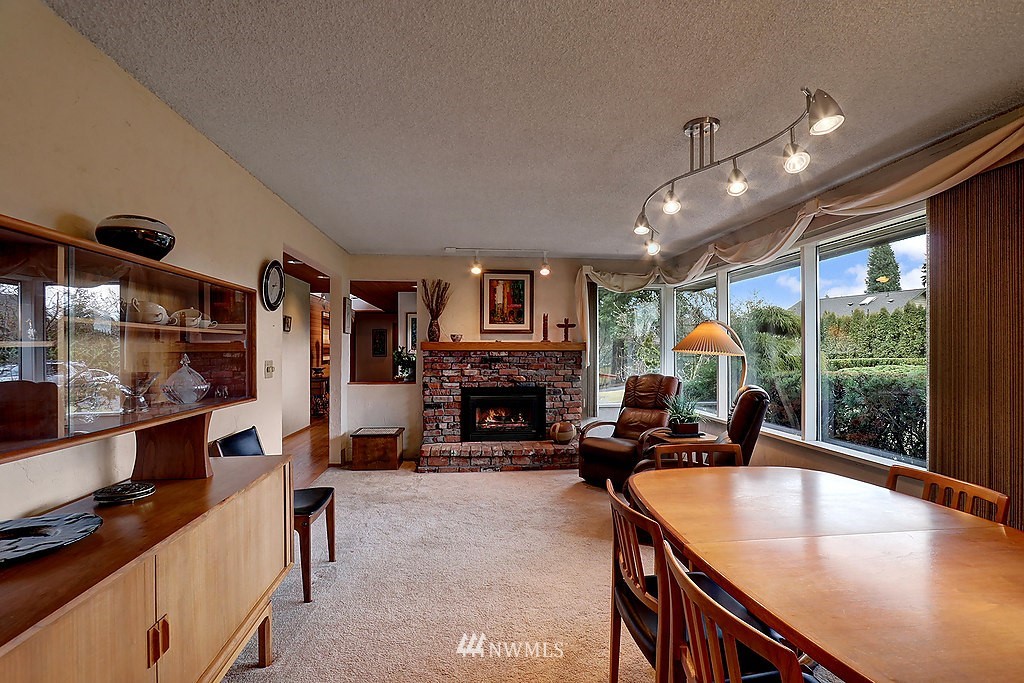 9327 Northeast 175th Street Bothell, WA 98011 - Photo 7 of 25