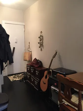 $3,600 | 59 West 8th Street, Unit 4B | Greenwich Village