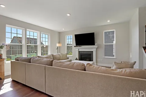 $725,000 | 1849 Amarillo Blvd., Elgin, IL 60124