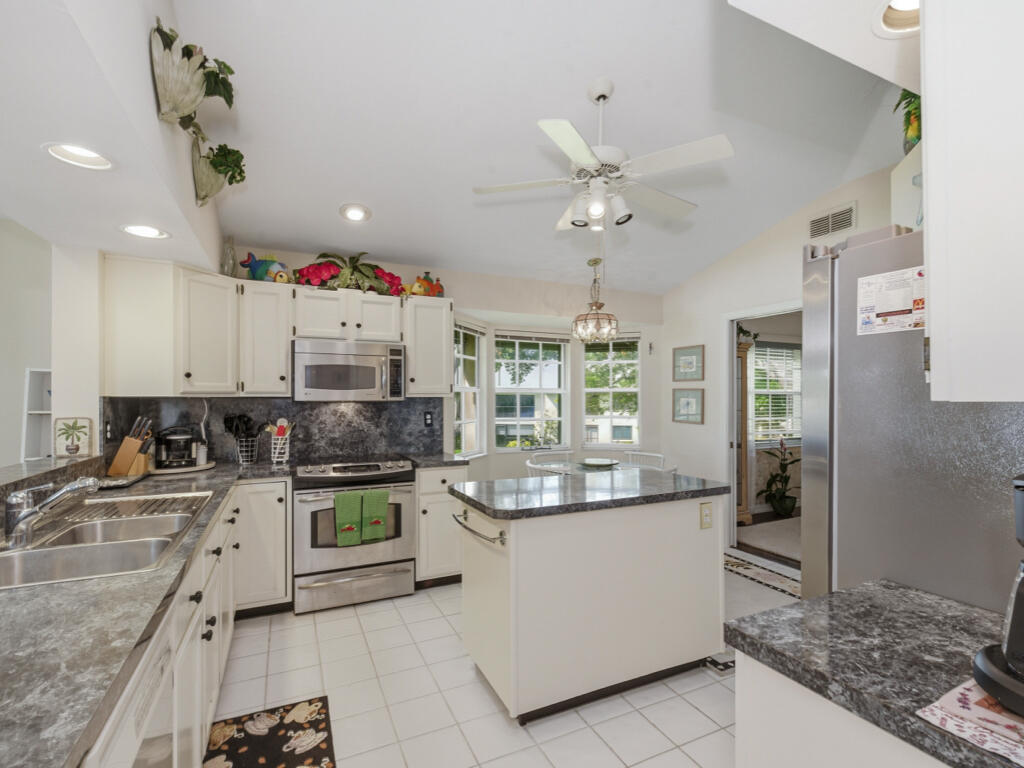 2847 Aintree Lane, Unit A204 Naples, FL 34112 - Photo 8 of 22 2847-aintree-ln-a204-naples-fl-34112-kit
