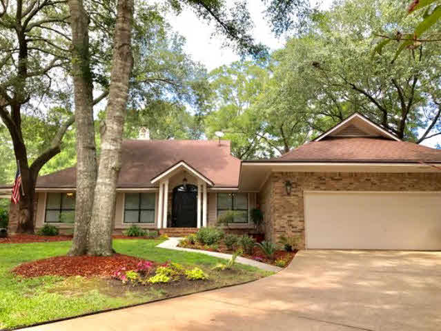 121 Ferncliff Circle Daphne, AL 36526 - Photo 1 of 2