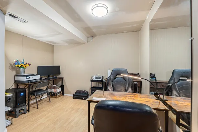 $455,000 | 7706 North Old Fort Drive, Spokane, WA 99208