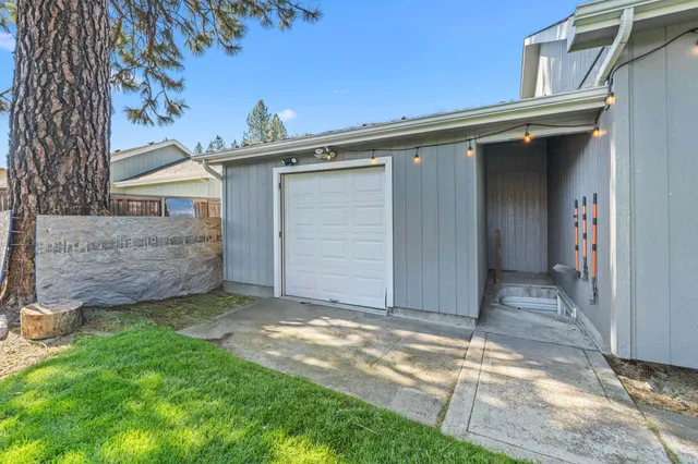 $455,000 | 7706 North Old Fort Drive, Spokane, WA 99208