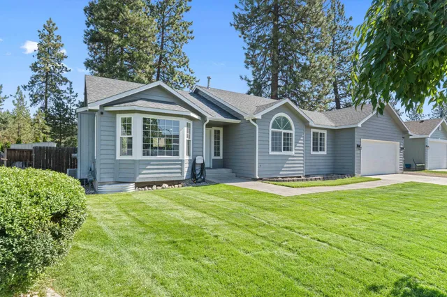 $455,000 | 7706 North Old Fort Drive, Spokane, WA 99208