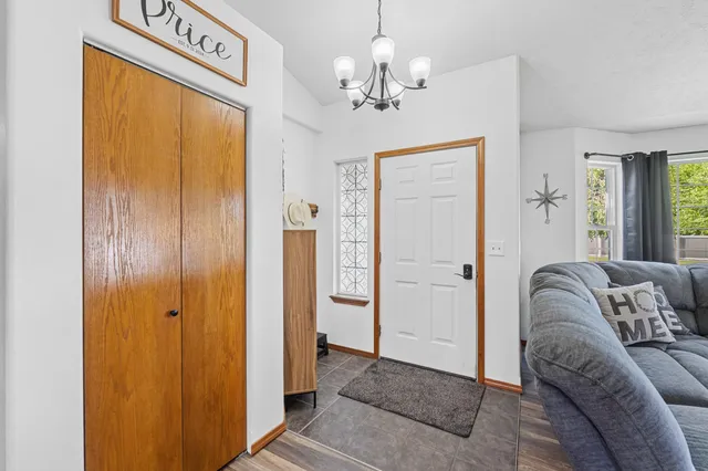 $455,000 | 7706 North Old Fort Drive, Spokane, WA 99208