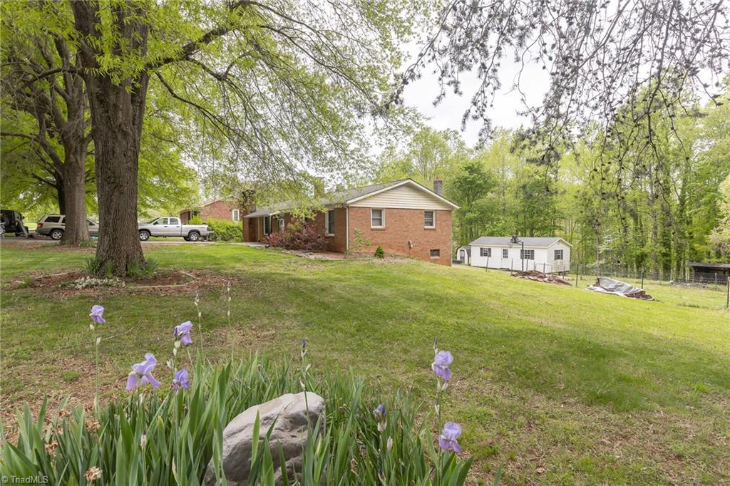 919 Lemons Road Stokesdale, NC 27357 - Photo 2 of 14 Gallery Image 2