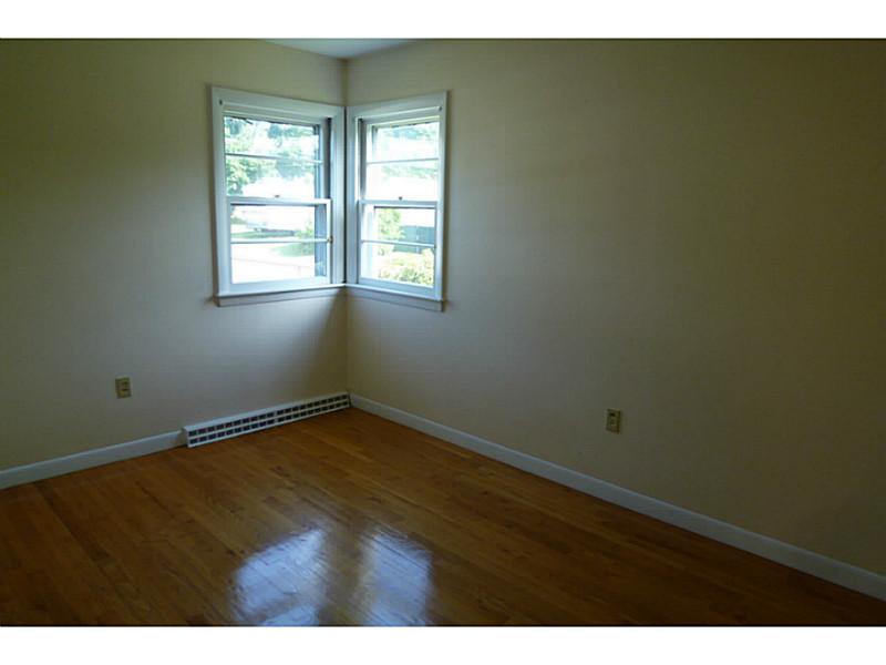 26 Wood Road Middletown, RI 02842 - Photo 11 of 11 Bedroom.