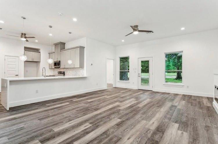 23386 Fairway Gardens Springfield, LA 70462 - Photo 13 of 15