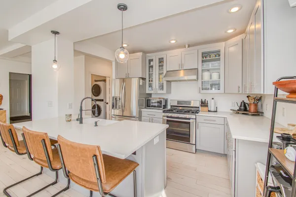 $455,000 | 1175 Sunset Drive, Platteville, WI 53818