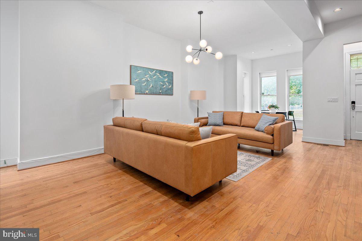 603 P Street Northwest Washington, DC 20001 - Photo 2 of 57