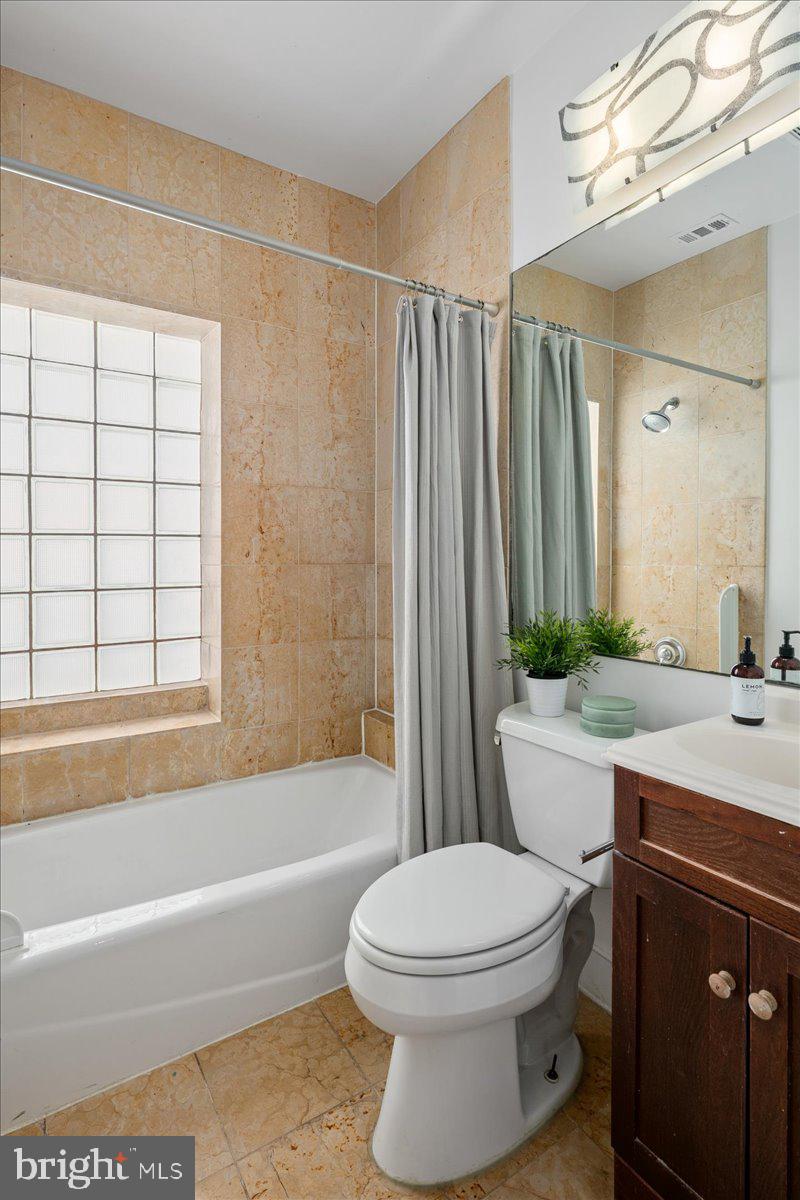 603 P Street Northwest Washington, DC 20001 - Photo 39 of 57