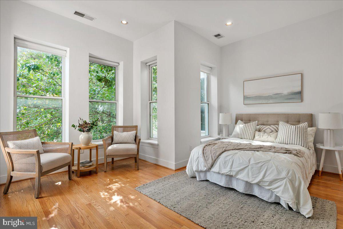 603 P Street Northwest Washington, DC 20001 - Photo 6 of 57