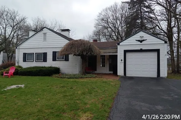 $189,950 | 200 Ambergate Road, De Witt, NY 13214