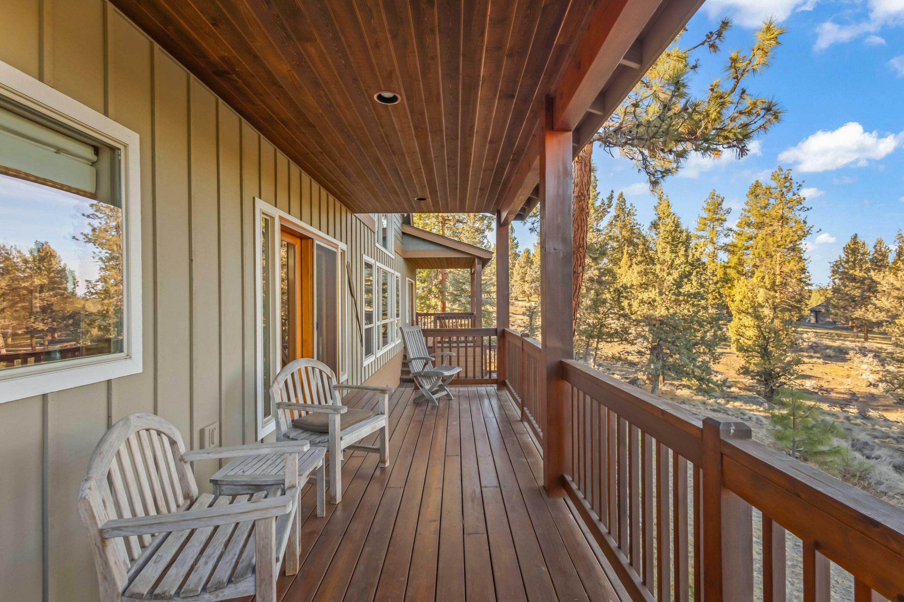 69590 Omaha Road Sisters, OR 97759 - Photo 35 of 46 a view of balcony with furniture