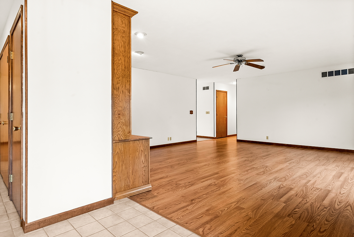 302 Kelly Drive Normal, IL 61761 - Photo 31 of 48