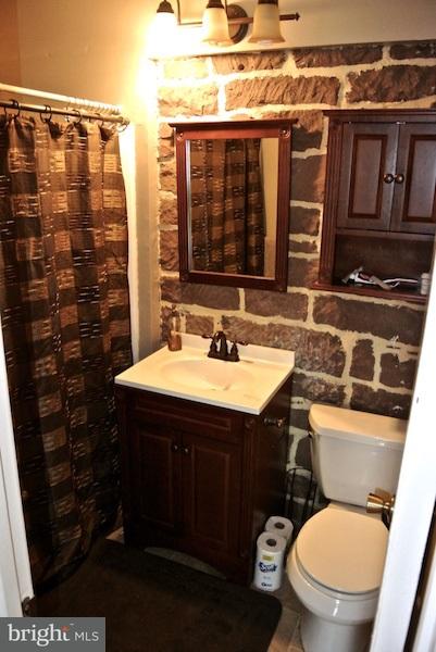 2195 York Road Dover, PA 17315 - Photo 5 of 21 Gallery Image 5
