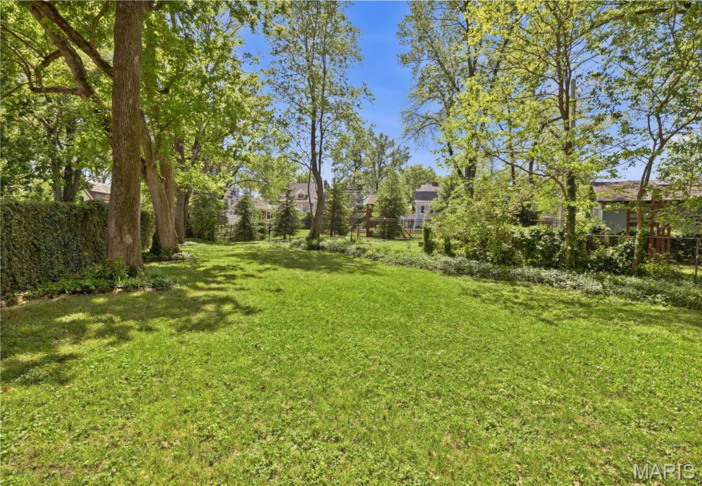 234 Glen Road Webster Groves, MO 63119 - Photo 26 of 35