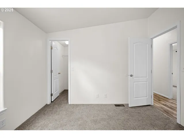 $89,000 | 1415 South Bertelsen Road, Unit 112, Eugene, OR 97402