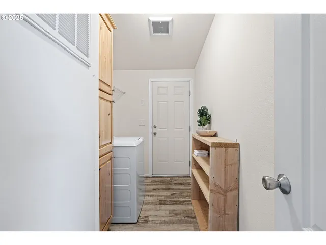 $89,000 | 1415 South Bertelsen Road, Unit 112, Eugene, OR 97402