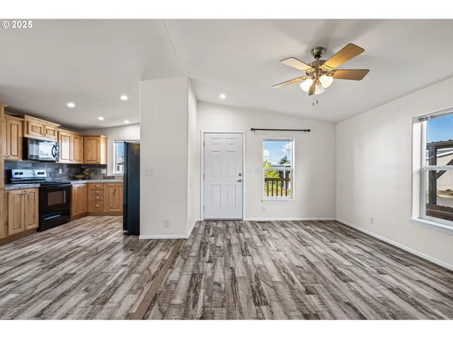 $89,000 | 1415 South Bertelsen Road, Unit 112, Eugene, OR 97402