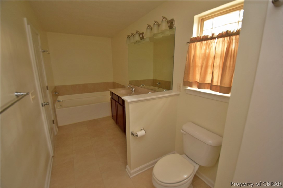 3992 Ordinary Loop Hayes, VA 23072 - Photo 12 of 27 Gallery Image 12