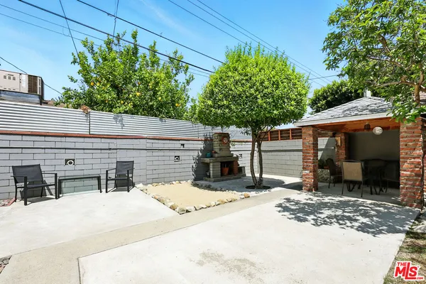 $800,000 | Undisclosed Address, North Hollywood, CA 91606