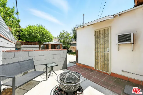 $800,000 | Undisclosed Address, North Hollywood, CA 91606