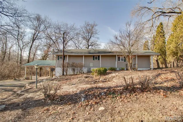 $89,900 | 16867 Highway 67, Jerseyville, IL 62052