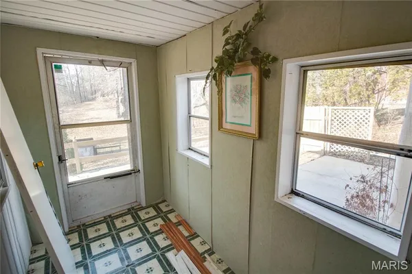 $89,900 | 16867 Highway 67, Jerseyville, IL 62052