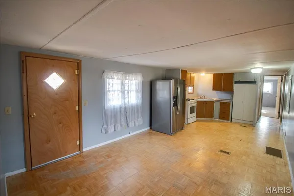 $89,900 | 16867 Highway 67, Jerseyville, IL 62052