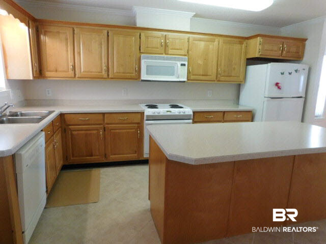 7423 Bay Road Mobile, AL 36605 - Photo 6 of 16